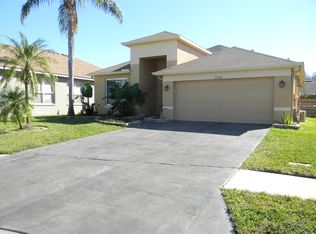 27218 Liriope Ct, Wesley Chapel, FL 33544