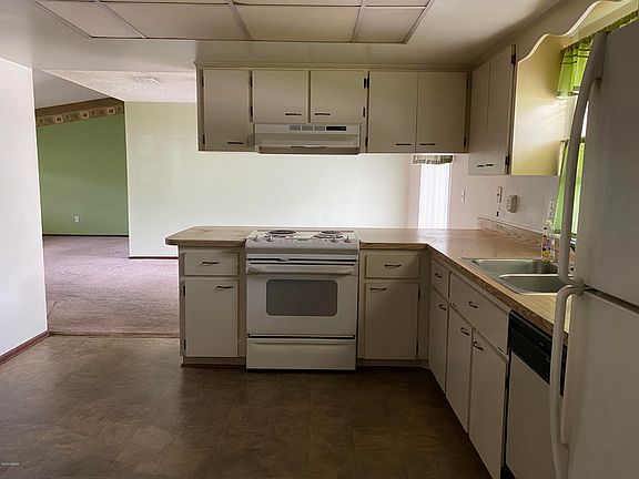 2nd image of 1434 Biloxi Ct
