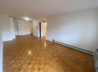 65-06 Austin St #3P, Rego Park, NY 11374
