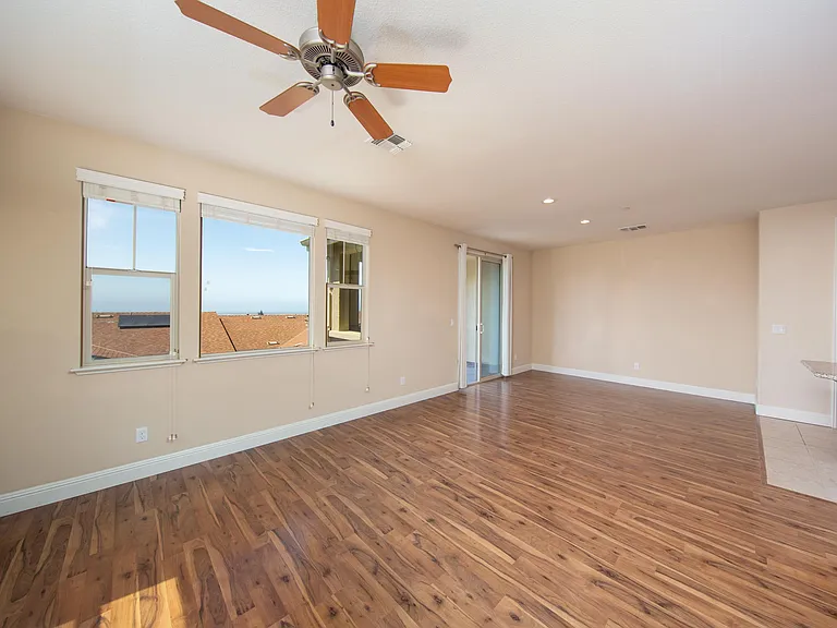 6491 Bayview Dr #1 — Photo 15