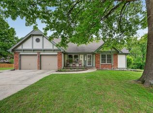 6505 N Wabash Ave, Gladstone, MO 64118