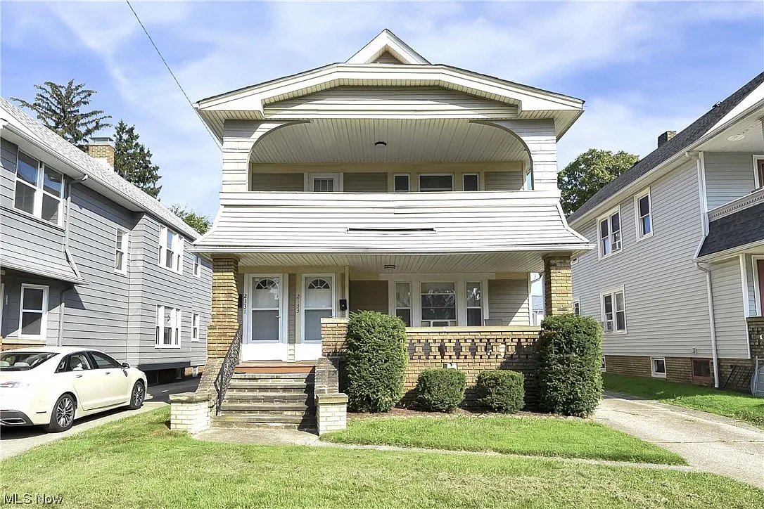 2131 Bunts Rd photo 1