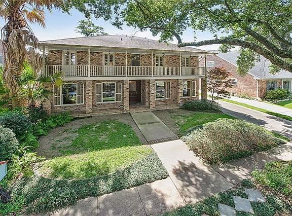2nd image of 5560 Cherlyn Dr