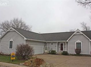217 Terrace Dr, Flushing, MI 48433