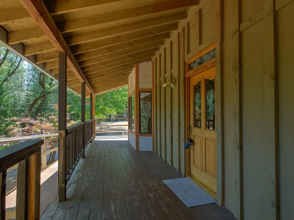 13670 Capitol Dr, Grass Valley, CA 95945