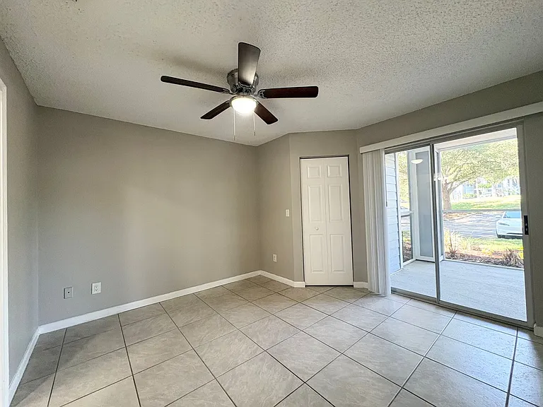2569 Grassy Point Dr #109 — Photo 11