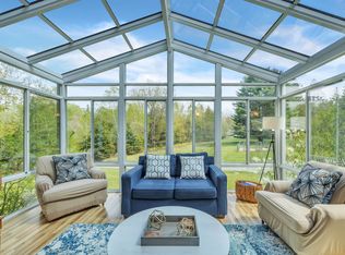 6 Nob Hill Rd, Hancock, ME 04640