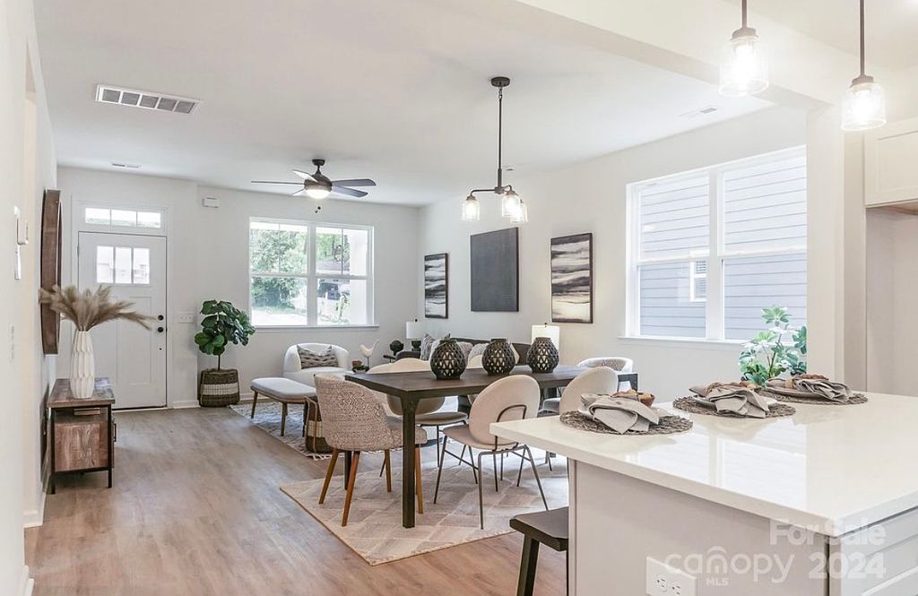 1812 Purser Dr - Property Image