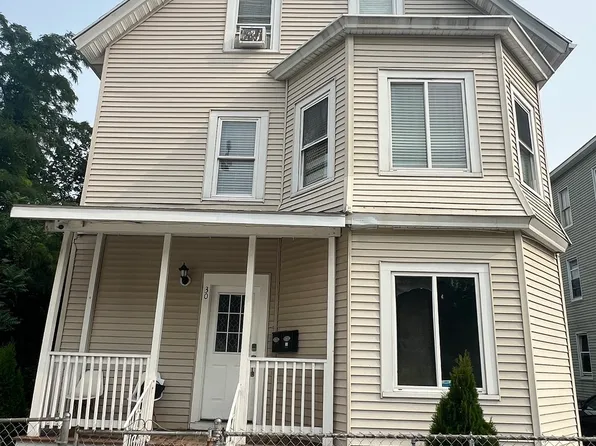 30 Lewis St APT 1, Worcester, MA 01610