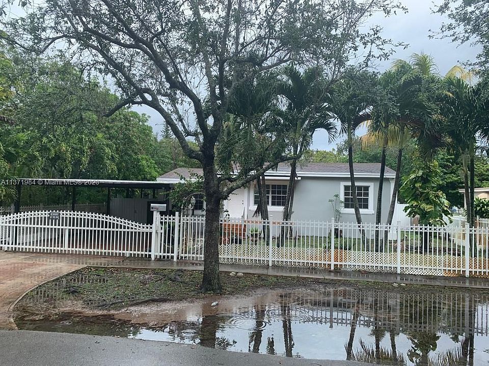 1st image of 1585 NW 124th St