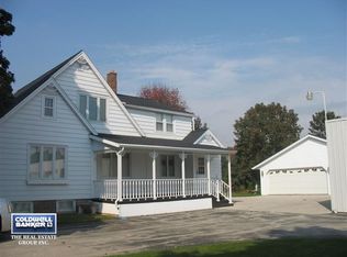 5118 Homestead Rd, Manitowoc, WI 54220