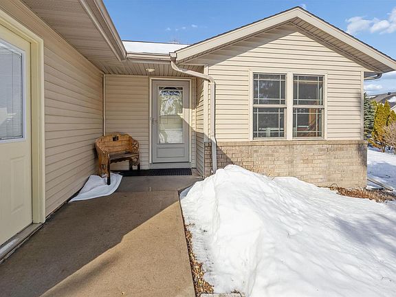 3rd image of 1016 WILDWOOD DRIVE