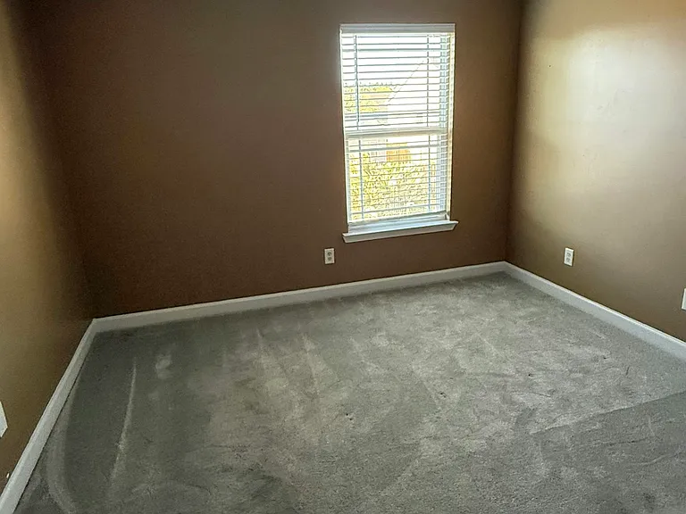 7 Melody Dr — Photo 8