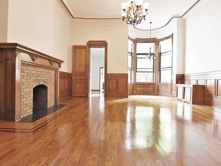 62 E 66th St #2R — Photo 1