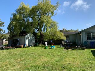 2084 2nd Rd, McKinleyville, CA 95519