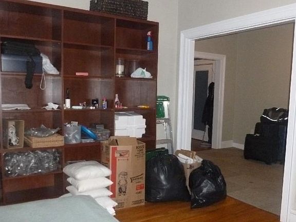 4th image of 2039 Commonwealth Ave APT 2