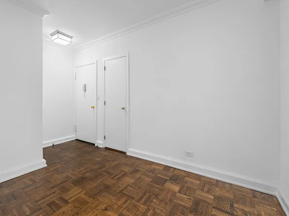 136 East 55th Street 06O image 3 of 6