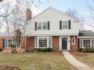 620 S Beverly Ln, Arlington Heights, IL
