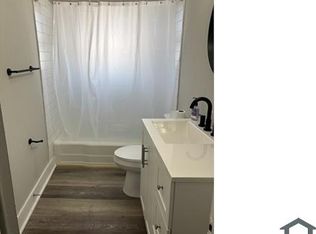 535 W Craighead Rd, Charlotte, NC 28206