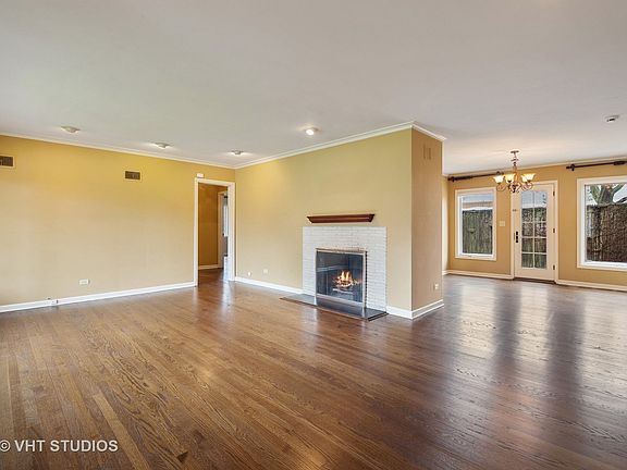 3rd image of 3125 Cranston Ct
