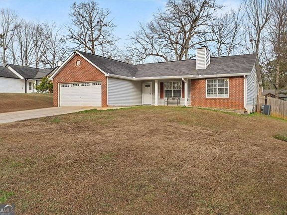 2nd image of 1362 Tara Rd