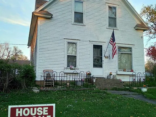 1005 Broad St, Plymouth, IA 50464