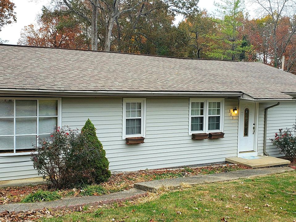 1st image of 323 Iris Dr