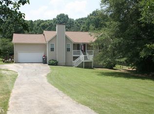 210 Lone Oak Dr, Senoia, GA