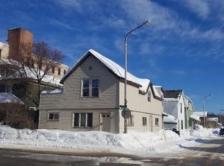 305 E Pearl St, Ishpeming, MI 49849