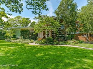 1160 Skokie Ridge Dr, Glencoe, IL 60022