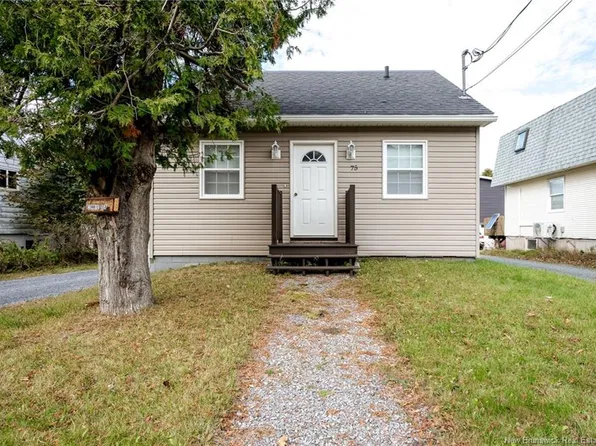 75 Parks Street Ext, Saint John, NB E2K 3S5
