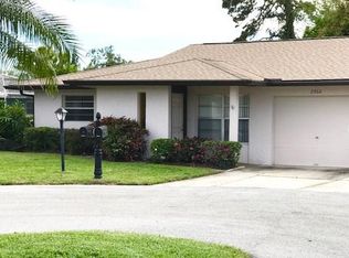 2962 Captiva Gardens Dr, Sarasota, FL 34231
