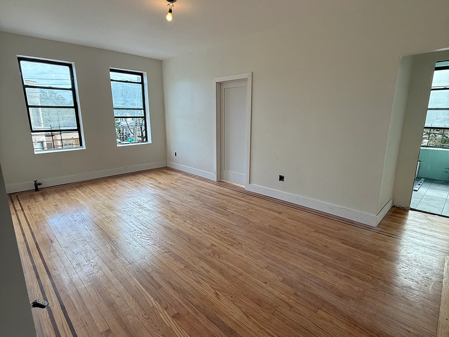 2 bed, $2,225 — Photo 1