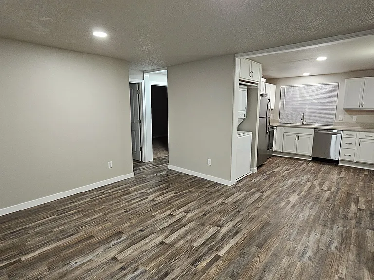 Living room & kitchen