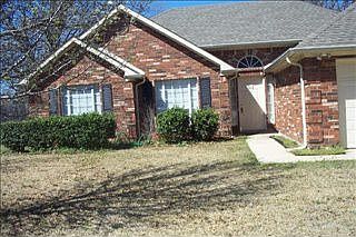 1st image of 915 Horizon Hills Dr