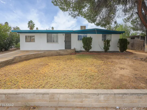 8410 E Fond Du Lac Dr, Tucson, AZ 85730