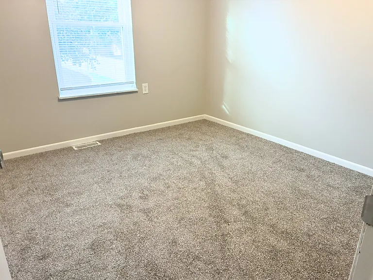 Convenient Living at North Troy Apartments & Townhomes, Troy — Photo 24