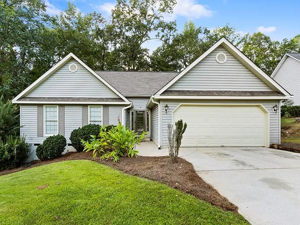 101 Oak Ridge Dr, Greenwood, SC 29649