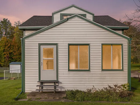 2517 Douglas Ave, Kalamazoo, MI 49007