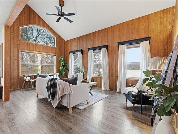 3rd image of 27891 Jerboa Ln