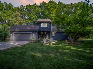 1029 Eagle Point Rd, Clarklake, MI 49234