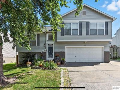 15719 Cottonwood Ave, Omaha, NE, 68136