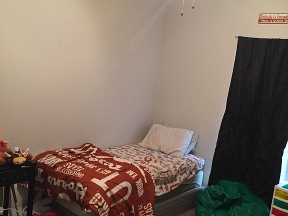 4th image of 9811 Asher Ave