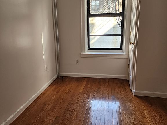 4th image of 30-92 35th St #1