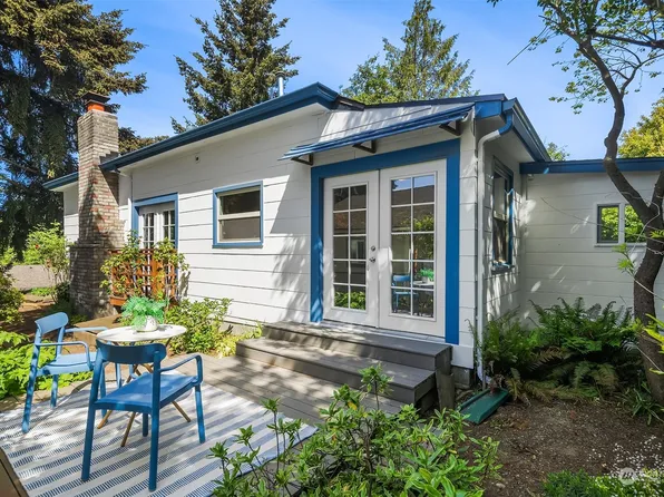 6440 23rd Avenue S, Seattle, WA 98108