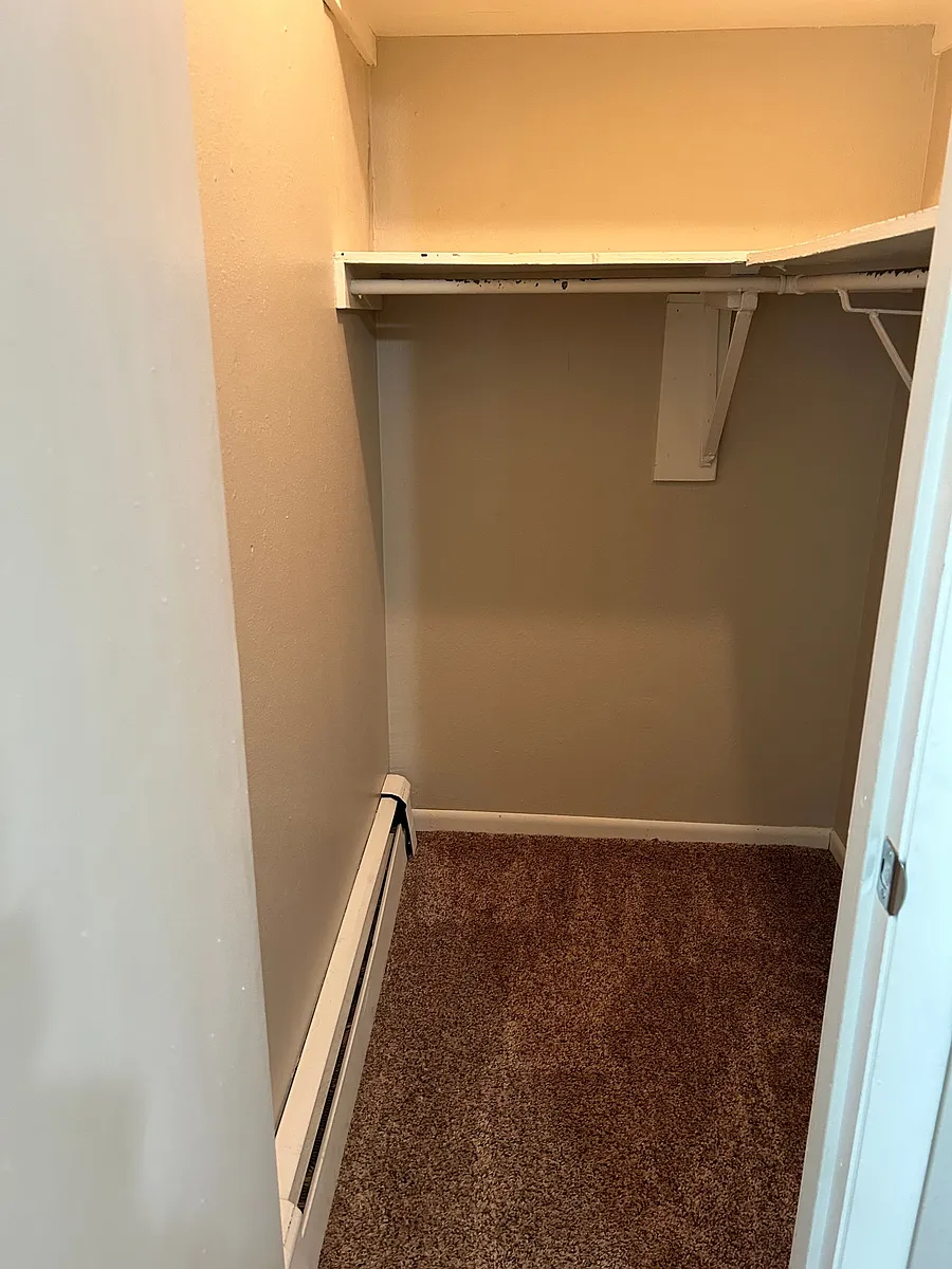 Building Photo - 20814 Scenic Dr #1