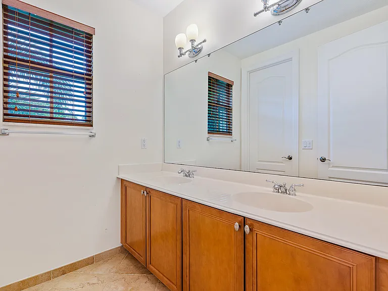 1058 Vintner Blvd — Photo 14