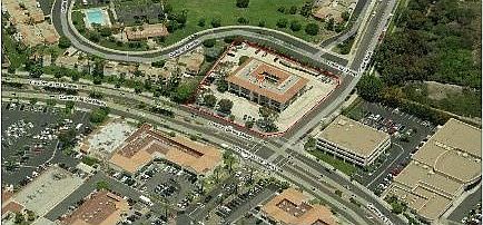2nd image of 629 Camino De Los Mares Ste 204
