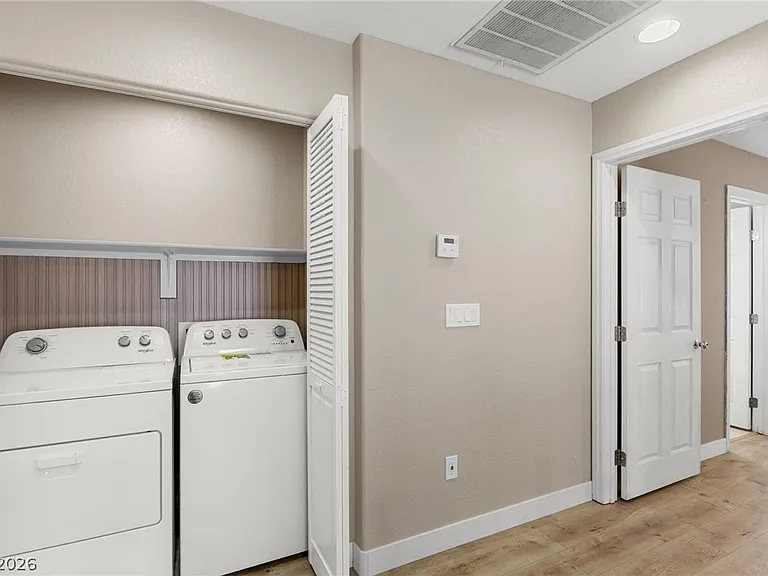 3647 McMurty Ct — Photo 14