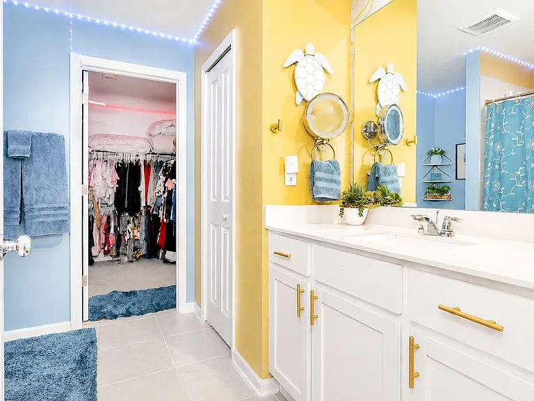 2450 McKinley Dr — Photo 16
